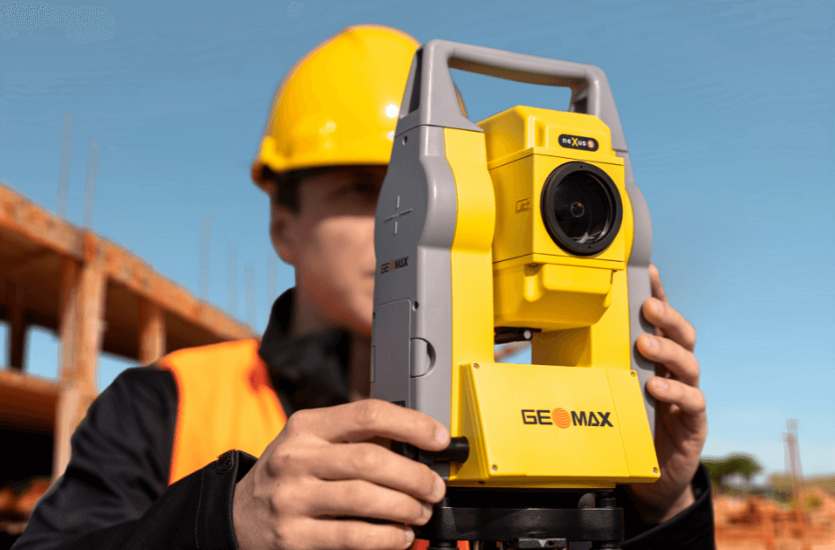 Ini Manfaat Aplikasi Total Station Dalam Survey Topografi